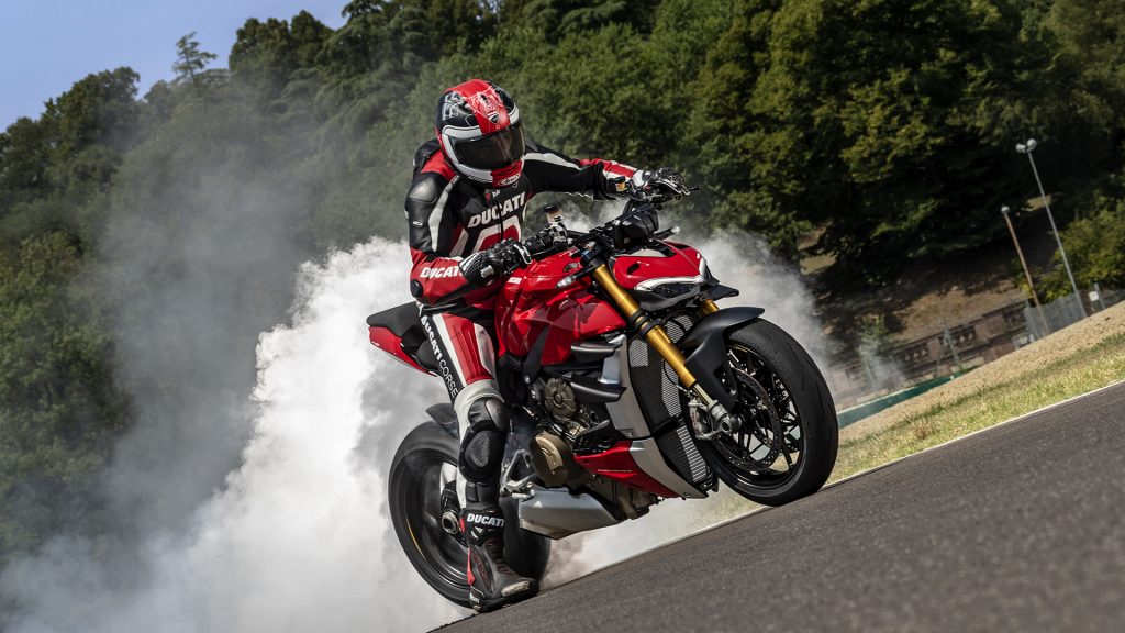 ducati streetfighter 2020 ducati montreal